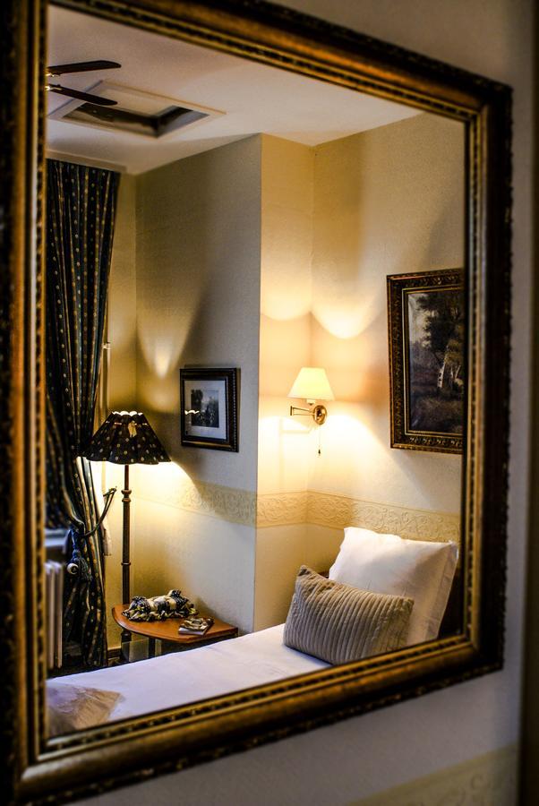 Guest House Huyze Die Maene Brugge Bagian luar foto